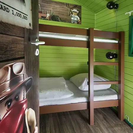Legoland Wilderness Barrels & Hotell